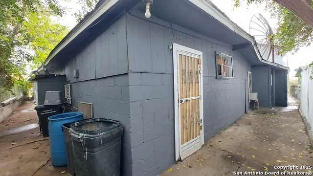 119 Bank San Antonio, TX 78204