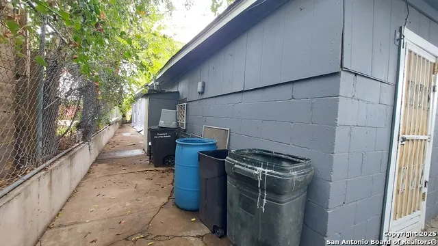 119 Bank San Antonio, TX 78204