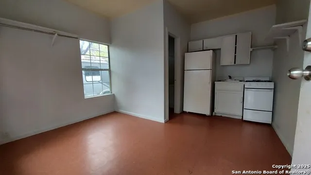 119 Bank San Antonio, TX 78204