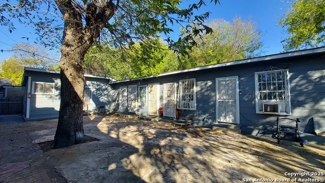 119 Bank San Antonio, TX 78204