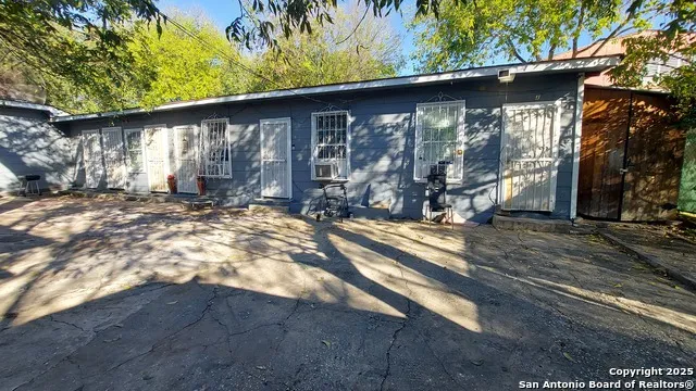 119 Bank San Antonio, TX 78204