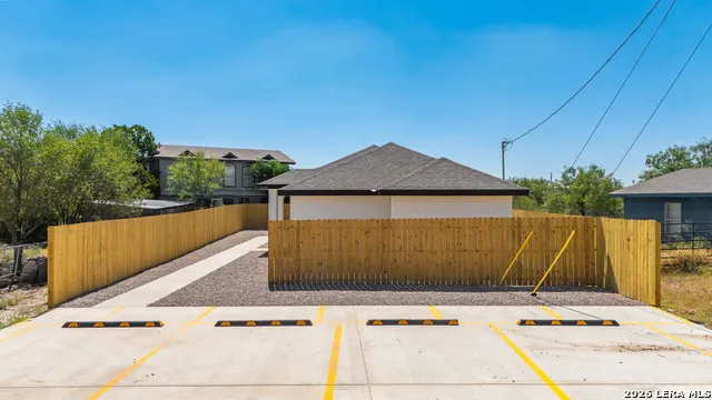 1990 Las Quintas Blvd Eagle Pass, TX 78552