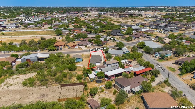 1990 Las Quintas Blvd Eagle Pass, TX 78552