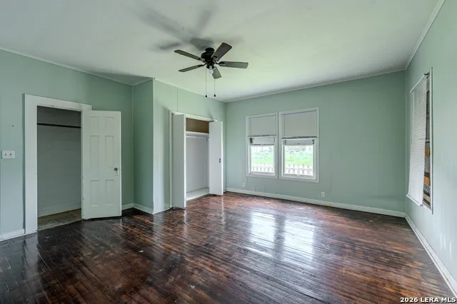 732 W ALICE AVE Kingsville, TX 78363