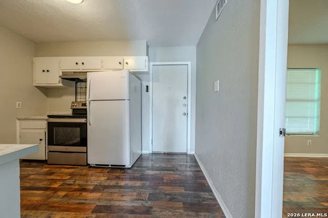732 W ALICE AVE Kingsville, TX 78363