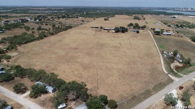 15785 Kilowatt Elmendorf, TX 78112