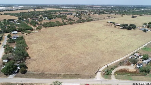 15785 Kilowatt Elmendorf, TX 78112