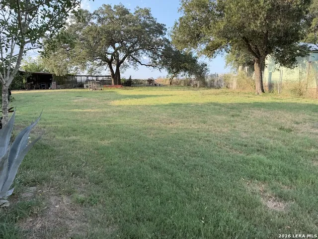 ROYAL Oaks Poteet, TX 78069