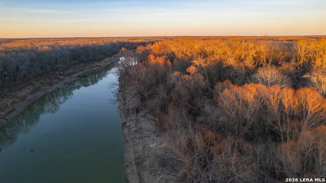 25119 Private Rd 8496 Athens, TX 75751