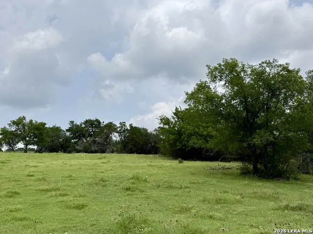 2371 #B RR 165 Dripping Springs, TX 78620