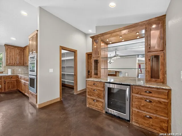 911 STONEY RIDGE RD Bulverde, TX 78163