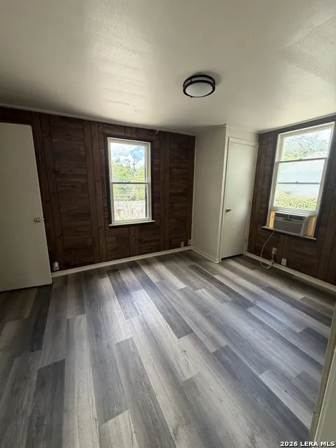 2019 MARTIN LUTHER KING DR San Antonio, TX 78203