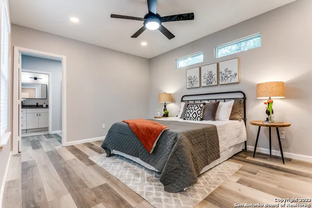 1324 E CARSON ST San Antonio, TX 78208