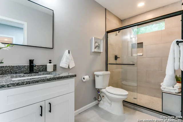 1324 E CARSON ST San Antonio, TX 78208