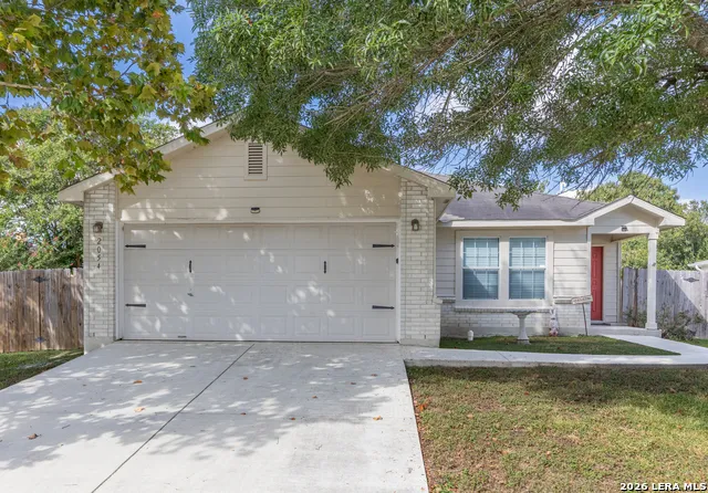 2054 DRAGON TRL New Braunfels, TX 78130