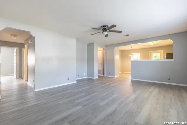 2054 DRAGON TRL New Braunfels, TX 78130