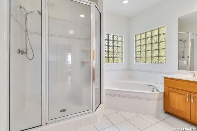 21927 PARK VIEW DR Garden Ridge, TX 78266