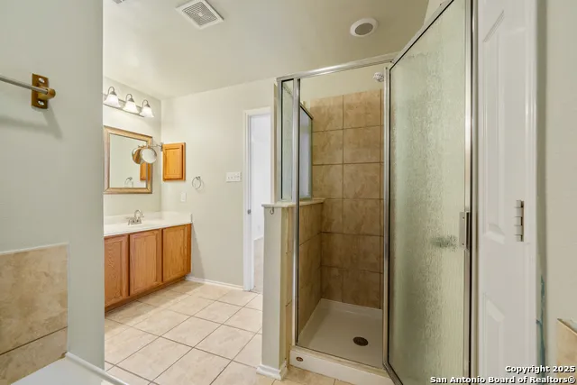 124 RUSTIC TRL Cibolo, TX 78108