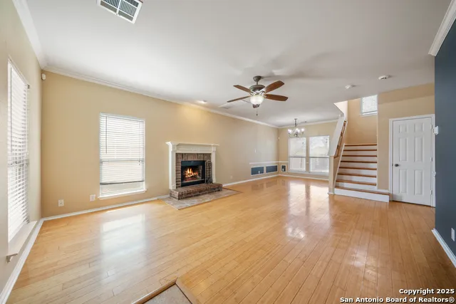 124 RUSTIC TRL Cibolo, TX 78108