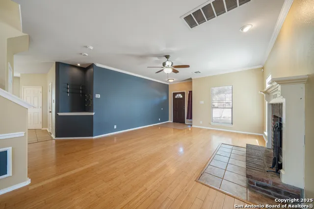 124 RUSTIC TRL Cibolo, TX 78108