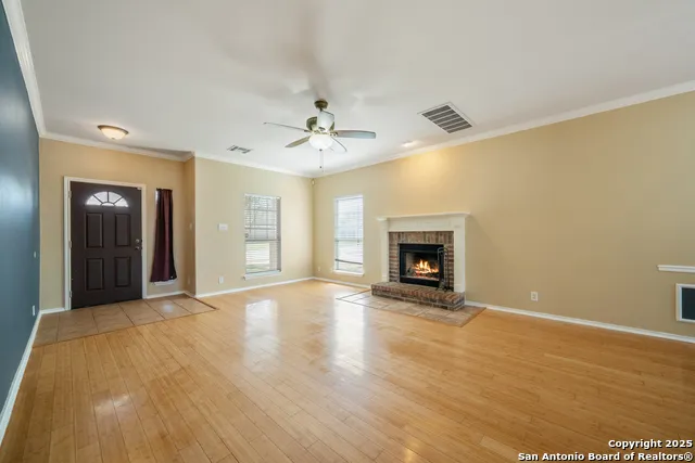 124 RUSTIC TRL Cibolo, TX 78108