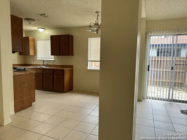 7319 HARDESTY San Antonio, TX 78250
