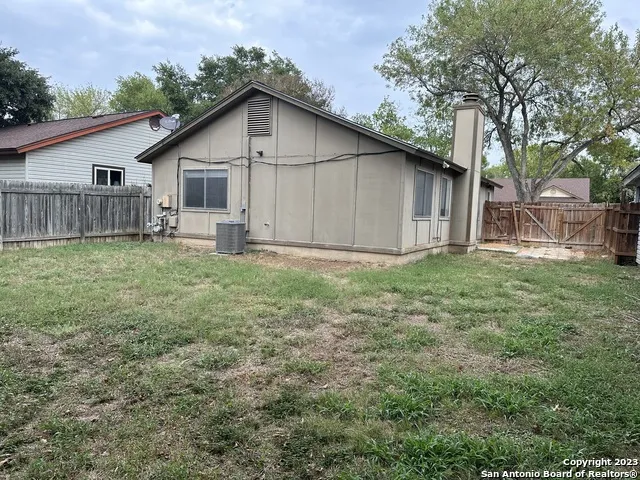 7319 HARDESTY San Antonio, TX 78250