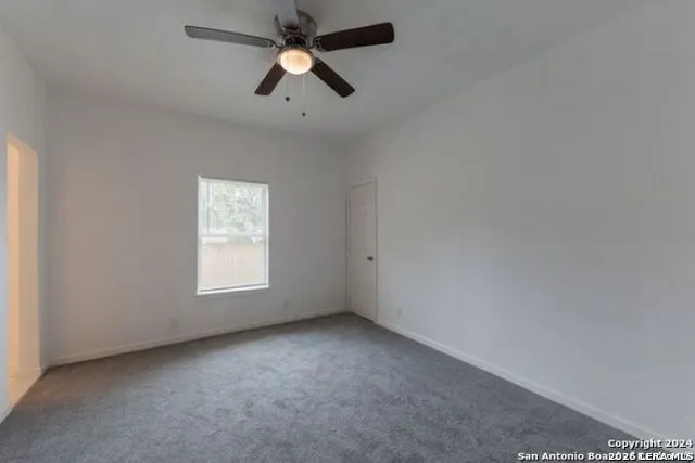 103 S MITTMAN ST San Antonio, TX 78203