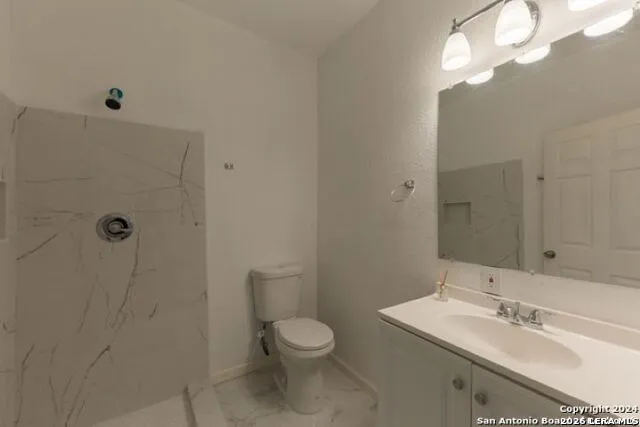 103 S MITTMAN ST San Antonio, TX 78203