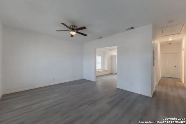 103 S MITTMAN ST San Antonio, TX 78203