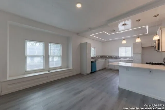 103 S MITTMAN ST San Antonio, TX 78203