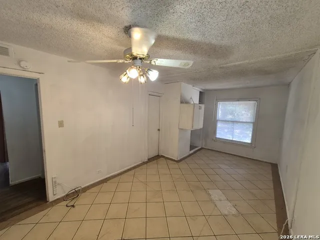 807 Weizmann St San Antonio, TX 78213