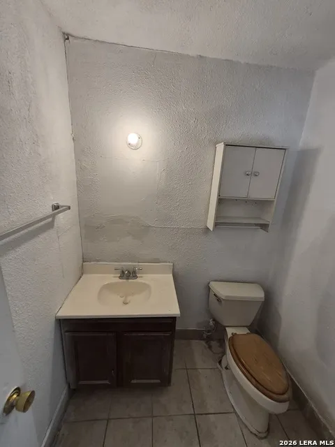 807 Weizmann St San Antonio, TX 78213