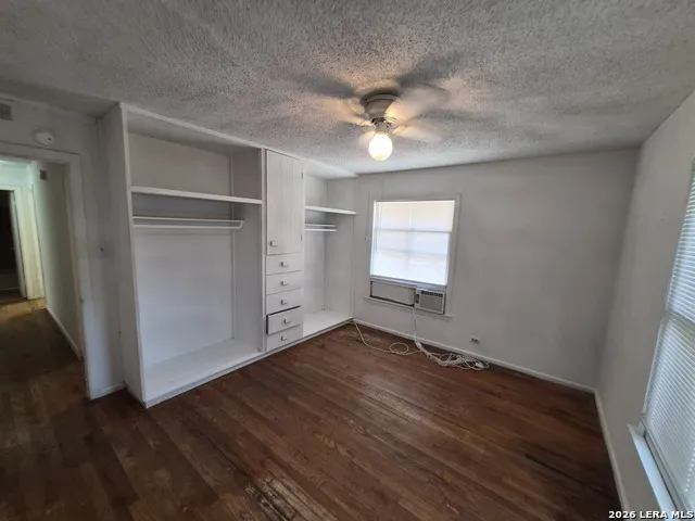 807 Weizmann St San Antonio, TX 78213