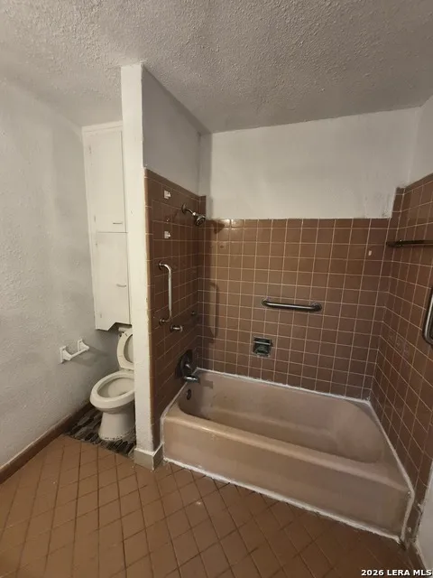 807 Weizmann St San Antonio, TX 78213