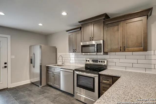 349 WILL ROGERS DR Unit A Spring Branch, TX 78070