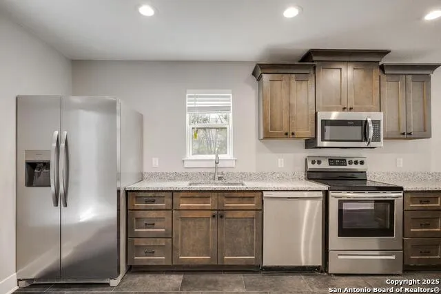 349 WILL ROGERS DR Unit A Spring Branch, TX 78070