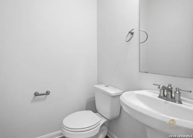 13225 FANTINE FLDS San Antonio, TX 78253