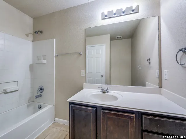 1507 Barons Den San Antonio, TX 78245