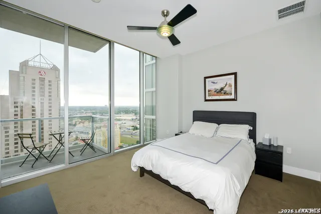 610 E Market St Unit 2704 San Antonio, TX 78205