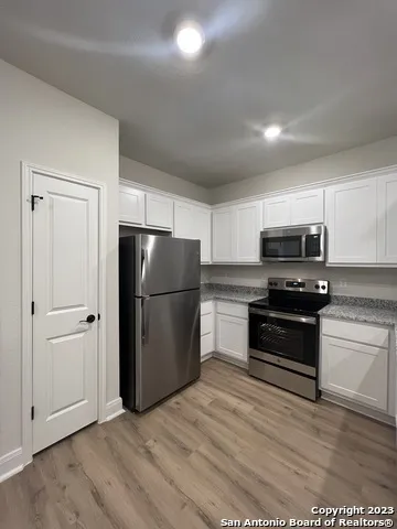 13851 Enzo Gate Unit 102 San Antonio, TX 78253