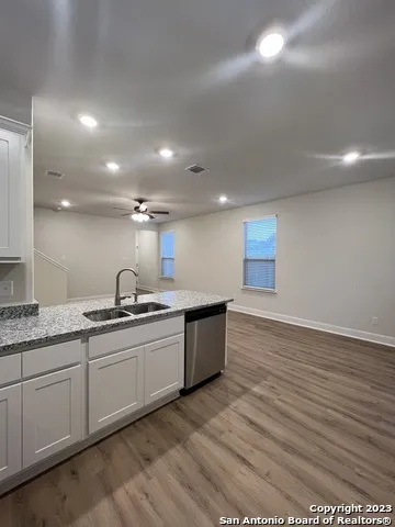13851 Enzo Gate Unit 102 San Antonio, TX 78253