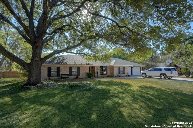 1229 RAPIDS RD New Braunfels, TX 78130