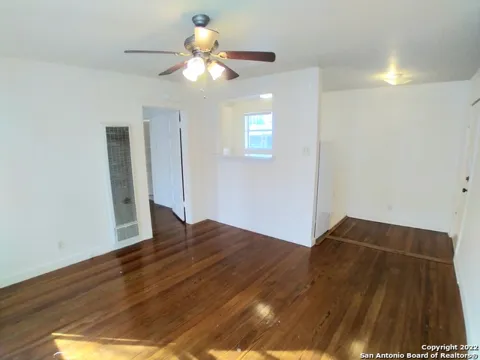 215 W Magnolia Ave Unit 3