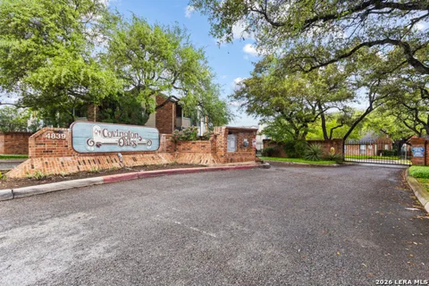 4839 Brandeis Unit 923