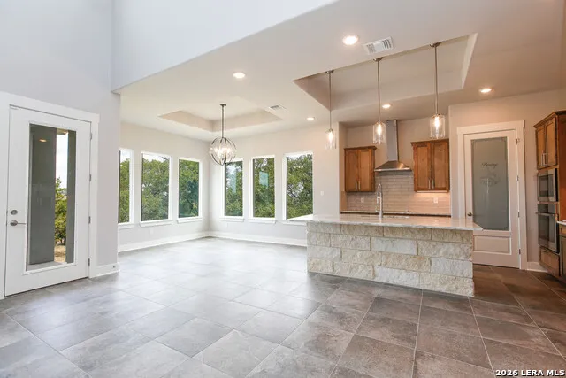 1314 Clayton Nolen Horseshoe Bay, TX 78657
