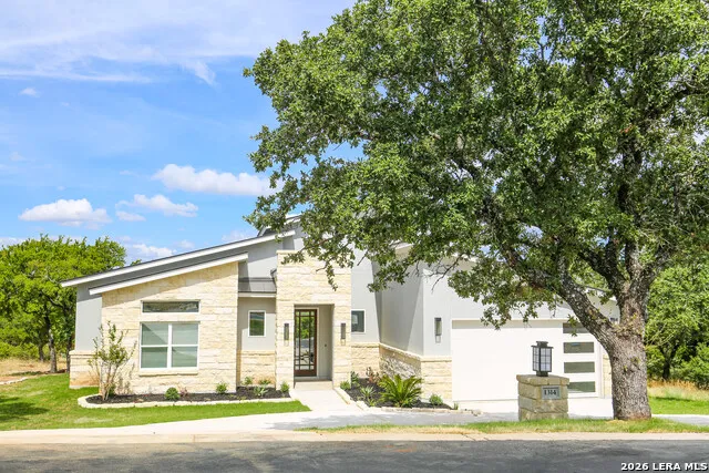 1314 Clayton Nolen Horseshoe Bay, TX 78657