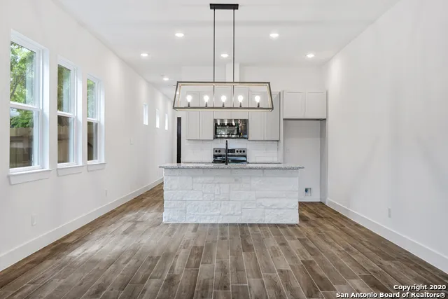 214 Connelly St Unit 1 San Antonio, TX 78203