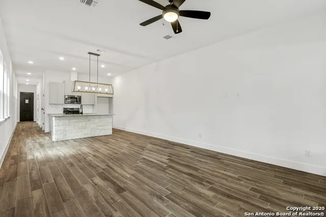 214 Connelly St Unit 1 San Antonio, TX 78203
