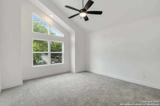 214 Connelly St Unit 1 San Antonio, TX 78203
